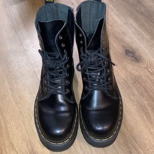 Platform Doc Martens